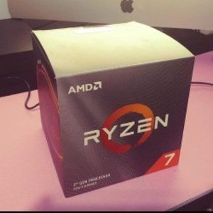 AMD RYZEN 7 3700X